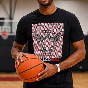 NBA CHICAGO BULLS GRAPHIC T-SHIRT MEN'S LARGE